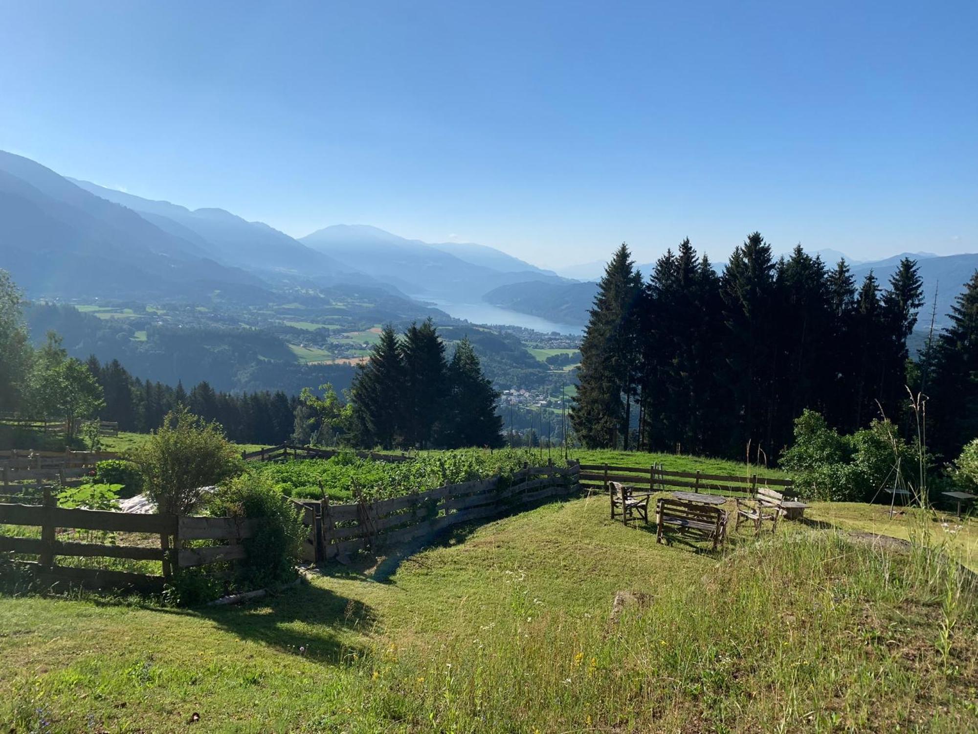 Gasthof Pension Perauer Lieserhofen Luaran gambar