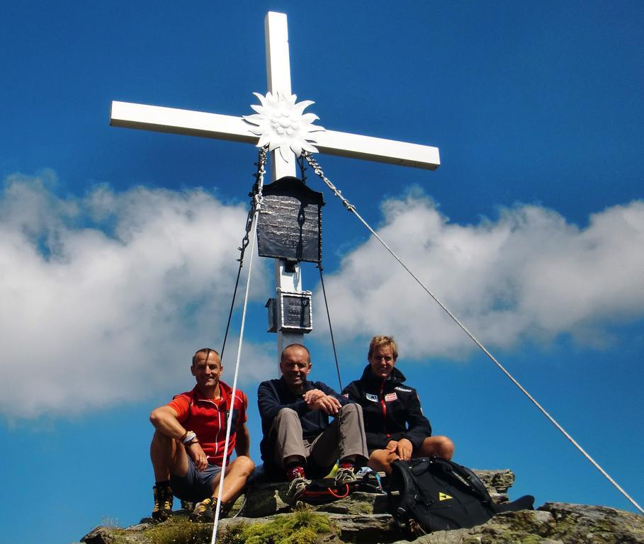 Gasthof Pension Perauer Lieserhofen Luaran gambar